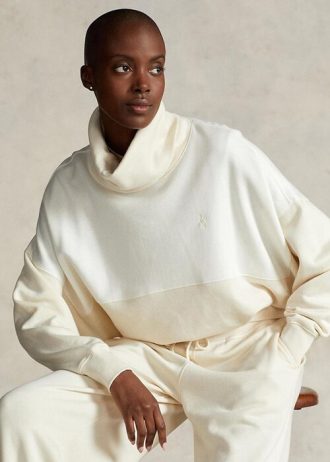 Moletom Ralph Lauren feminino bege com painéis e gola funil em lã