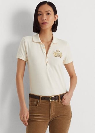 Polo Ralph Lauren feminino em piqué com contas e brasão creme